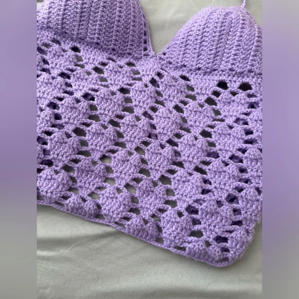 Handmade crochet heart 💜 halter neck top - Picture 7 of 8